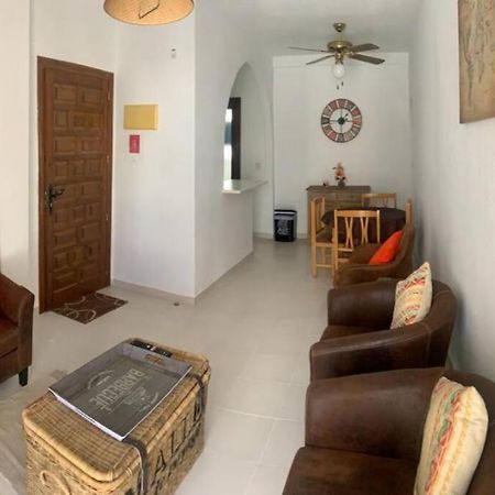 Appartamento Tranquila Torrevieja Esterno foto